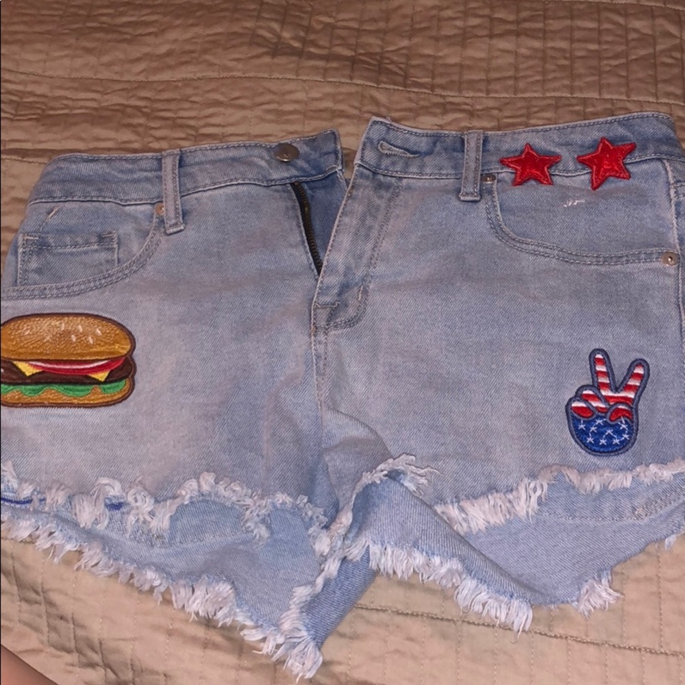 Women’s Mossimo Denim branded high rise shorts